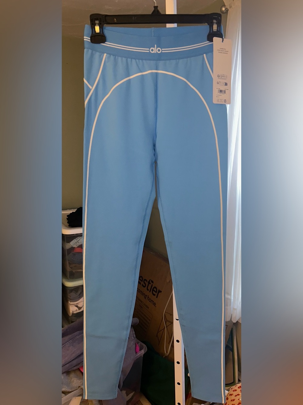 ALO Yoga Airbrush High Waisted Heart Throb Leggings in Azure Blue